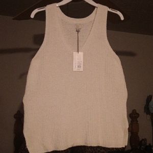 Womens Sleeveless Shirt